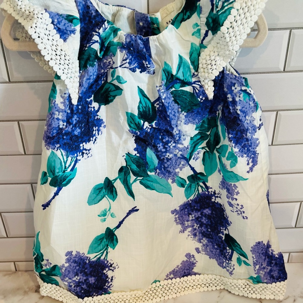 Toddler girl’s floral dress